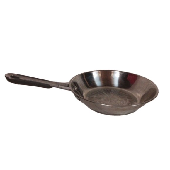 T-Fal l Small Skillet Raised Cooking Surface Some Staining Distress - Picture 1 of 16
